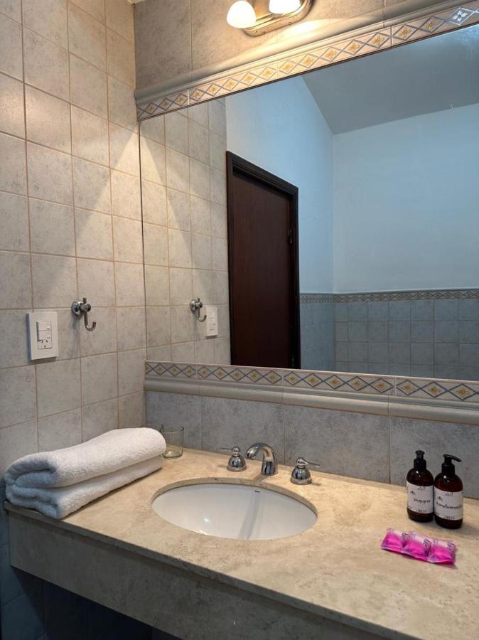 Hotel Del Virrey Salta Extérieur photo